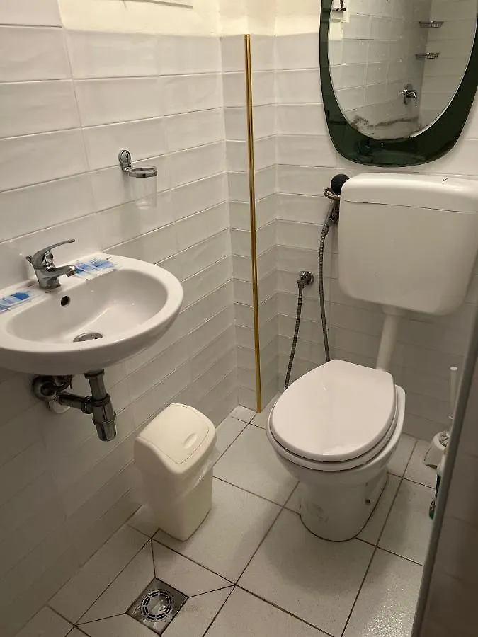 San Jacopino Simple Apartment Florence